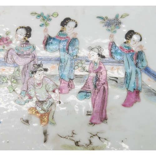 2379 - A CANTONESE RECTANGULAR PEN BOXPainted with figures within a fenced garden above insects and foliage... 