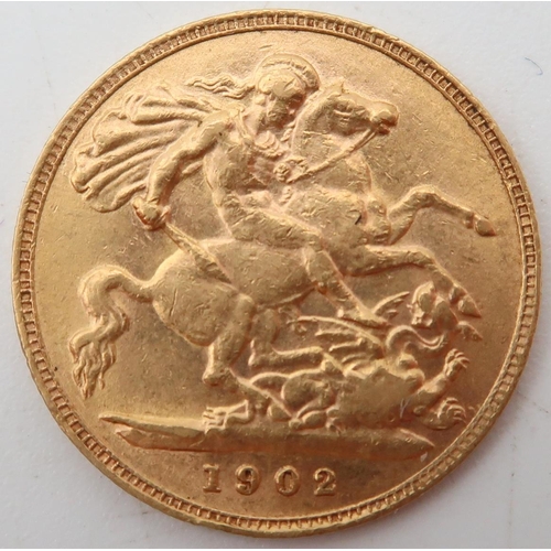 241 - EDWARD VII ½ Sovereign 1902Obverse portrait of King Edward VII facing right legend around EDWARDVS V... 