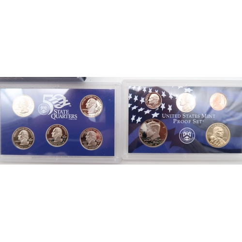 294 - United States  The 1999-2008 Fifty State Quarters sets in two folders together with various enc... 