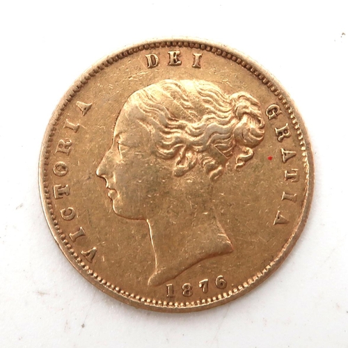 351 - VICTORIA ½ Sovereign 1876 Obverse young uncrowned portrait of Queen Victoria left, legend around, da... 