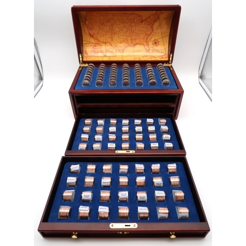 463 - DANBURY MINT United States US State Quarters collection in a presentation chest... 