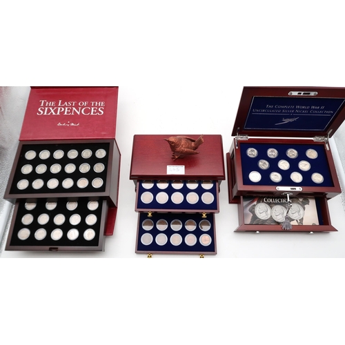 465 - DANBURY MINT collectors cases to include The Last of the Sixpences, The Complete World War II Uncirc... 