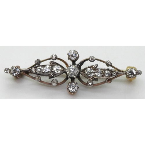 2779 - A BELLE EPOQUE BROOCHmounted in yellow and white metal and set with estimated approx 0.50cts of old ... 