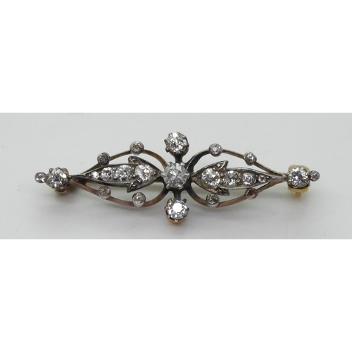 2779 - A BELLE EPOQUE BROOCHmounted in yellow and white metal and set with estimated approx 0.50cts of old ... 