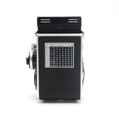 2625 - A ROLLEIFLEX 3.5F MEDIUM FORMAT CAMERASerial no. 2292136, fitted with Heidosmat 1:2.8/7.5 (no. 41053... 