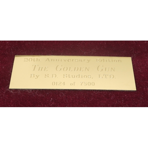 2623 - JAMES BOND: THE MAN WITH THE GOLDEN GUN (1974)A 20th Anniversary Edition replica Golden Gun, no. 012... 