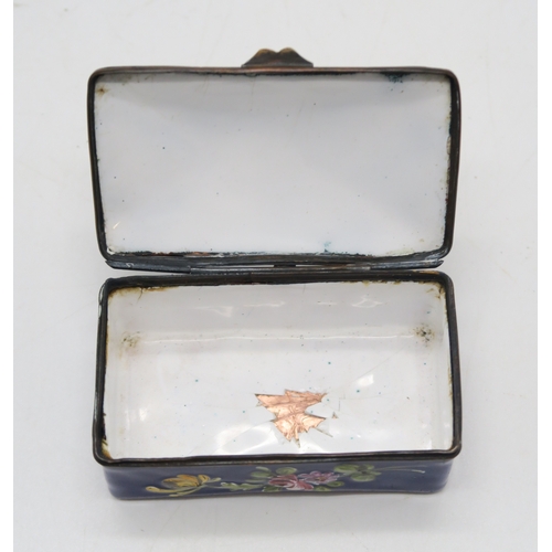 2268 - A BILSTON ENAMEL BOXof rectangular form, the lid painted with a hunting scene, 6.5cm long... 