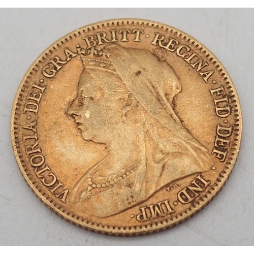 236 - VICTORIA ½ Sovereign 1895Obverse crowned bust of Queen Victoria facing left, veiled and draped, wear... 