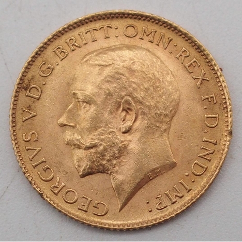 238 - GEORGE V 1/2 Sovereign Coin 1914Obverse bust of King George V facing left GEORGIVS V D.G.BRITT:OMN:R... 