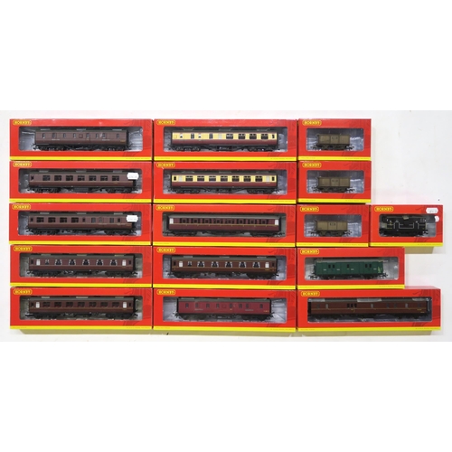 364 - Hornby 00-gauge rolling stock, boxed, to include R4237A BR (ex LMS) Full Brake Coach, R4448 BR (ex L... 