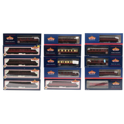 375 - Bachmann Branch-Line 00-gauge carriages, boxed - 34-700B MK1 Suburban Composite  Coach BR Maroo... 