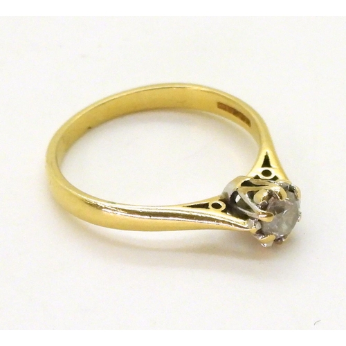 735 - An 18ct gold diamond solitaire of estimated approx 0.25cts, finger size O, weight 2.7gms