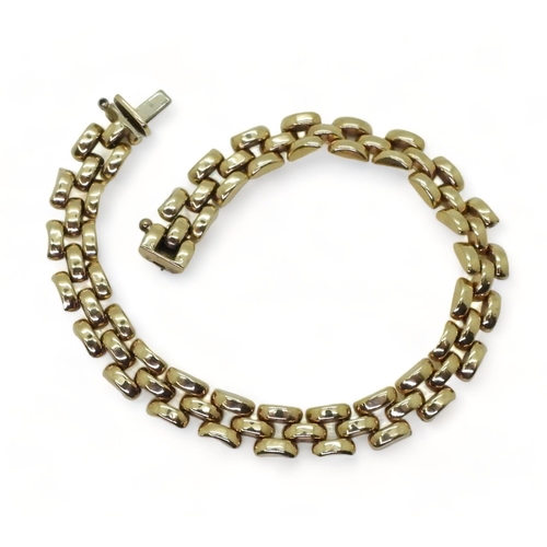 764 - An Italian made 9ct gold block link bracelet, length 18.5cm, weight 8gms