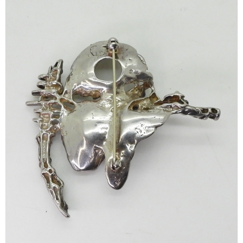 773 - A large silver Modernist brooch by Juhls of Norway, dimensions 7cm x 7cm, weight 38.3gms