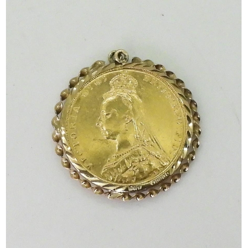 778 - An 1889 gold full sovereign in a 9ct gold pendant mount, weight together 8.8gms