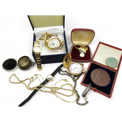 800 - A Victoria 1837-1897 Jubilee medallion, a silver golf bag brooch, a SBS brooch watch, modern Rotary ... 