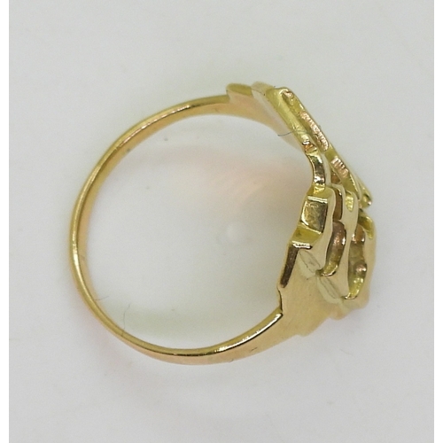 2833 - A NORMAN GIBSON BESPOKE RINGmade in 18ct gold of abstract form, stamped with his makers mark NG. Fin... 