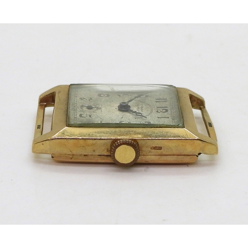 2919 - A GOLDSMITHS & SILVERSMITHS WATCHwith a 9ct gold case, Birmingham hallmarks for 1933 case made b... 