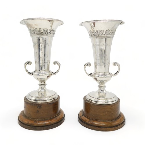 2516 - A PAIR OF GEORGE V CASED SILVER MEMORIAL CUPSSheffield 1920, of flaring form, with two anthemion-cap... 