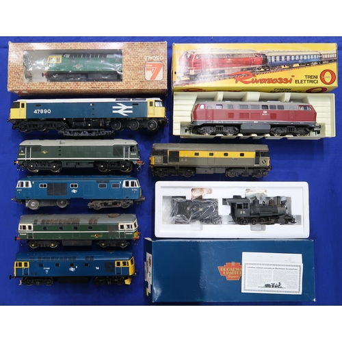 493 - A collection of 0-gauge diesel railway locomotives, with manufacturers to include Lima and Rivarossi... 