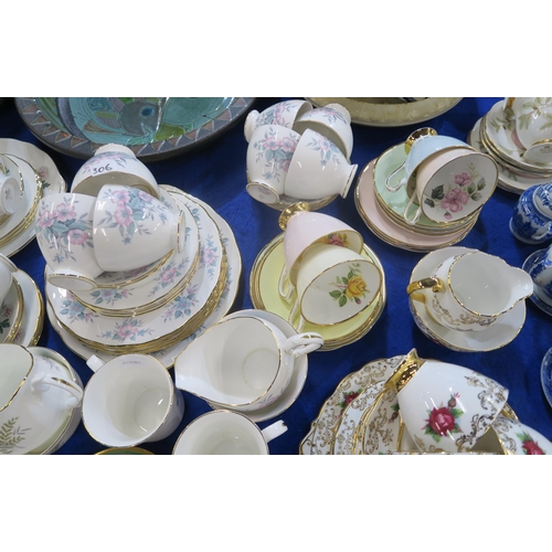 306 - Assorted tea wares including Roslyn China, Clare rose decorated china, Colclough, Duchess and assort... 