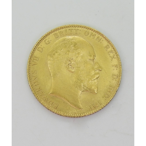 401 - EDWARD VII (1901-1910) 1 Sovereign 1906Obverse portrait of King Edward VII facing right le... 