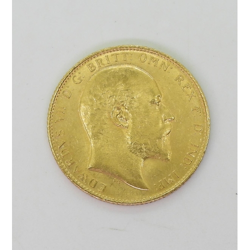 402 - EDWARD VII (1901-1910) 1 Sovereign 1907Obverse portrait of King Edward VII facing right le... 