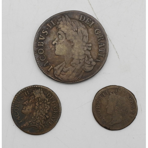 425 - James II (1685-1688) 1 Crown 1687Obverse laureate and draped bust of King James II left, l... 