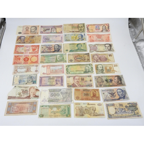 438 - A mixed lot of worldwide banknotes 