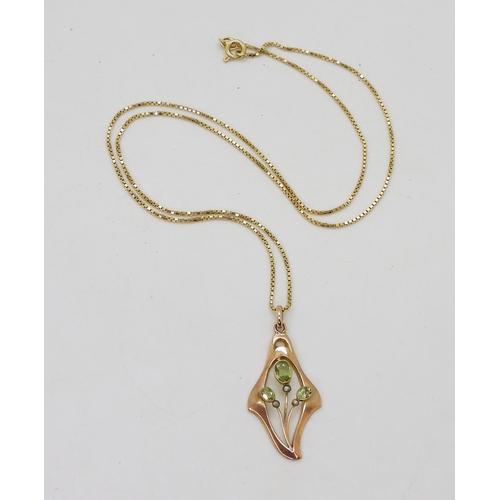 764 - A 9ct rose gold Murrle Bennet & Co peridot & pearl pendant, weight 1.4gms, together with an ... 