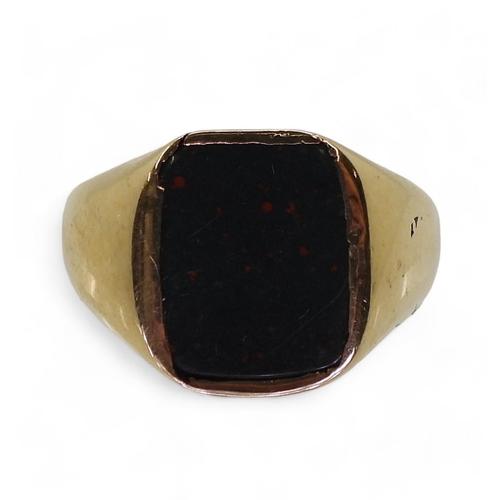 786 - A10k gold bloodstone signet ring,  size V, weight 7.9gms