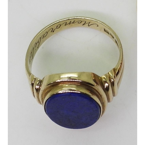 793 - A German 8ct gold lapis lazuli signet ring, the inner shank engraved 'Memorabilia 1960' size T, weig... 