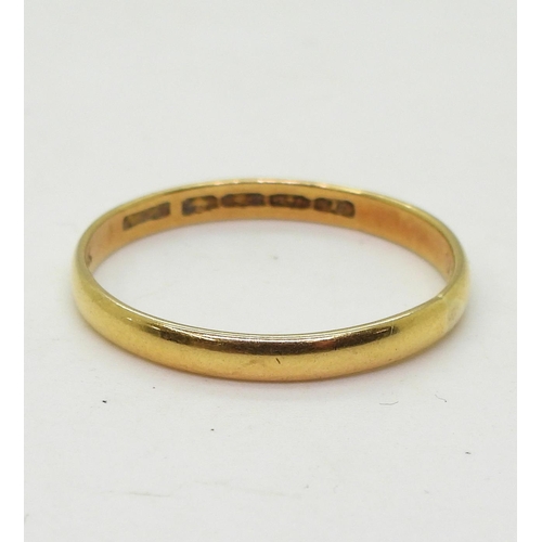 798 - An 18ct gold Glasgow 1920 wedding ring, size Y, weight 3gms