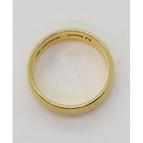 799 - A 22ct gold wedding ring, size N1/2, weight 6.9gms