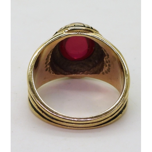 815 - A 9ct gold American College style Harvard College design, ring, set with a red gem, size Y, weight 1... 