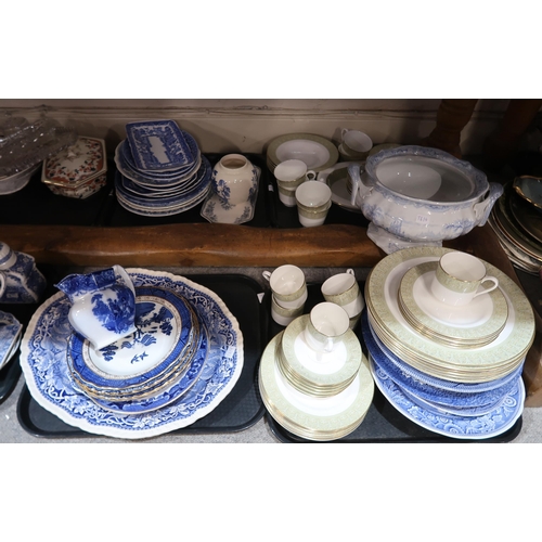 253 - A collection of assorted blue and white transfer printed pottery, other ceramics and glass