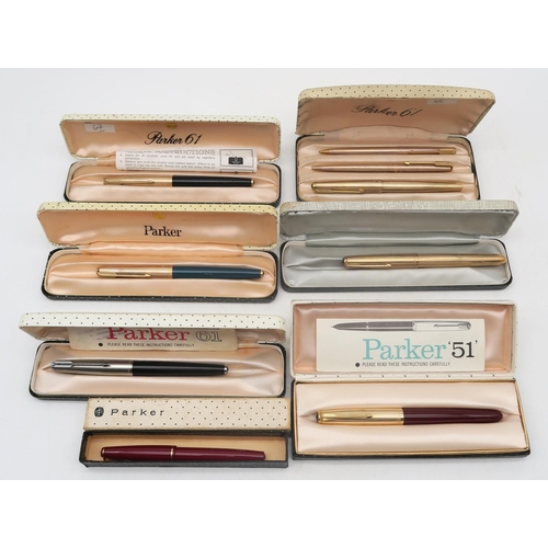 513 - A large quantity of pens, largely by Parker, to include various gold filled/rolled gold examples