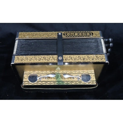 368 - A Hohner 4 stop 10 button melodeon the four voice 14 bellows melodeon comes together with a wooden c... 