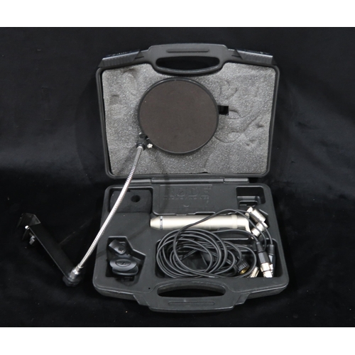 402 - A Rode NT4 Stereo Condenser Microphone with cables and accessories cased.This lot is from the estate... 