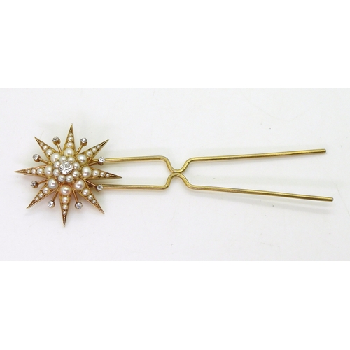 2710 - A VICTORIAN STAR PENDANT BROOCHthe mount in bright yellow metal, set with quality split pearls and o... 