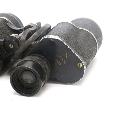 2606 - A PAIR OF WW2 GERMAN THIRD REICH 7x50 BINOCULARS BY CARL ZEISS, JENAThe left top plate marked with R... 