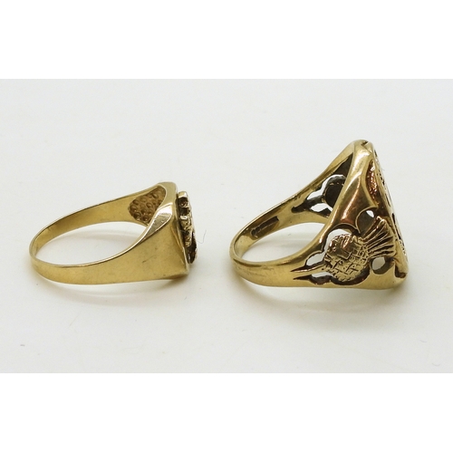 9000 - Two Scottish themed signet rings, sizes S1/2 and V1/2, weight 12.2gms (2)