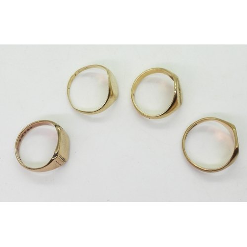 9003 - Four 9ct gold signet rings, one with a line of diamonds, size P, others sizes Q, R1/2, N1/2. Weight ... 