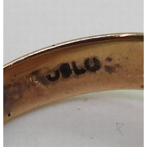 9003 - Four 9ct gold signet rings, one with a line of diamonds, size P, others sizes Q, R1/2, N1/2. Weight ... 