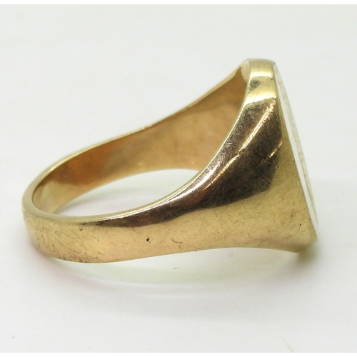 9006 - Large 9ct gold gents signet ring, size Z1/2, weight 15gms (1)