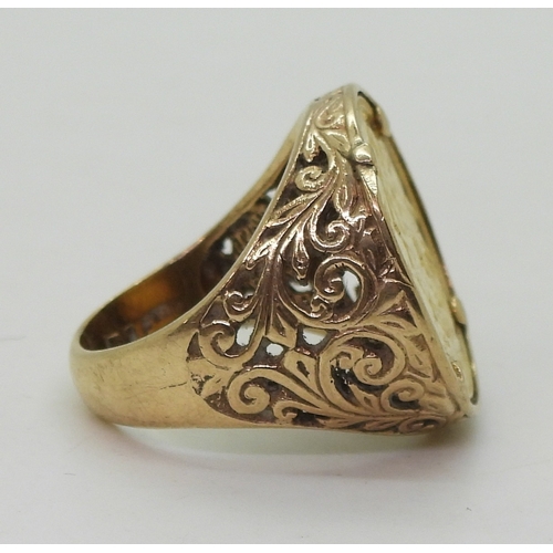 9035 - 1903 full gold sovereign in a 9ct gold ring mount, finger size V, weight 17.1gms