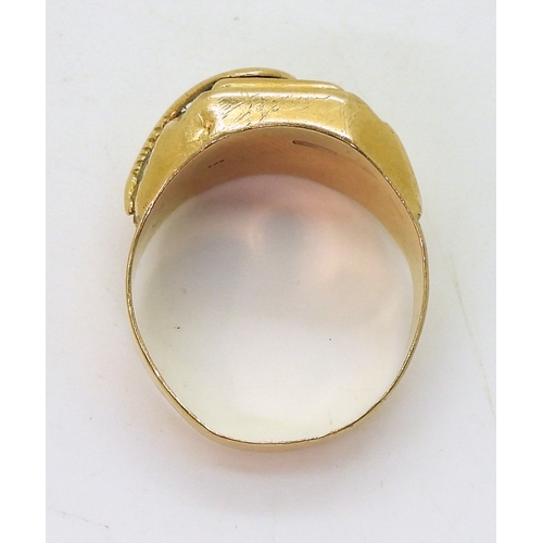 9038 - An 18ct gold Italian made snake detailed signet ring, with clear gem set eyes size O, weight 4.9gms