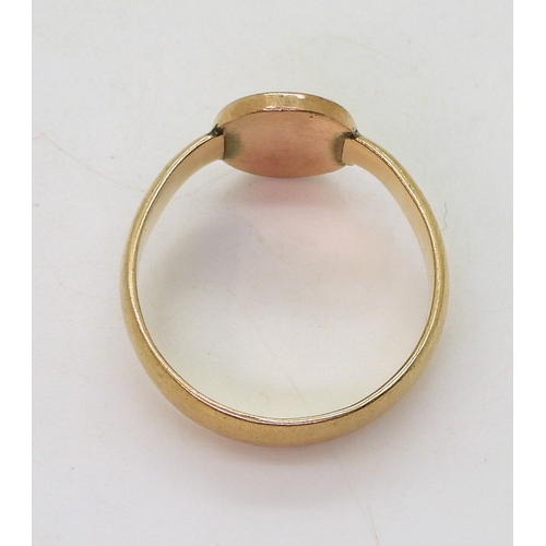 9039 - An 18ct gold wedding ring (converted to a signet) made by H.A Henry Hyde Aston of Birmingham with ha... 