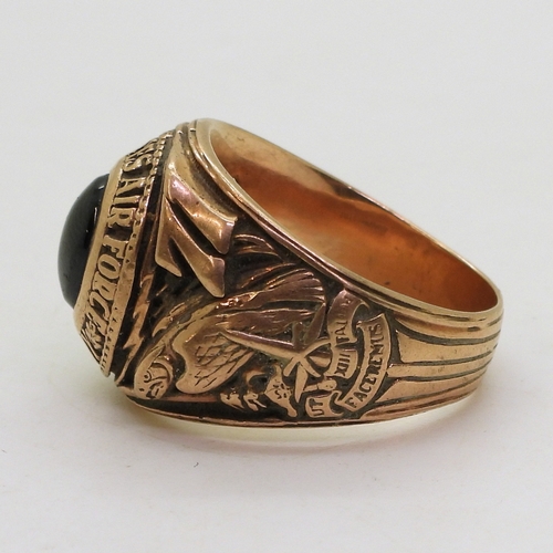 9058 - A 14k gold American College ring for United States Air Force Academy 1971, made by Justine, finger s... 