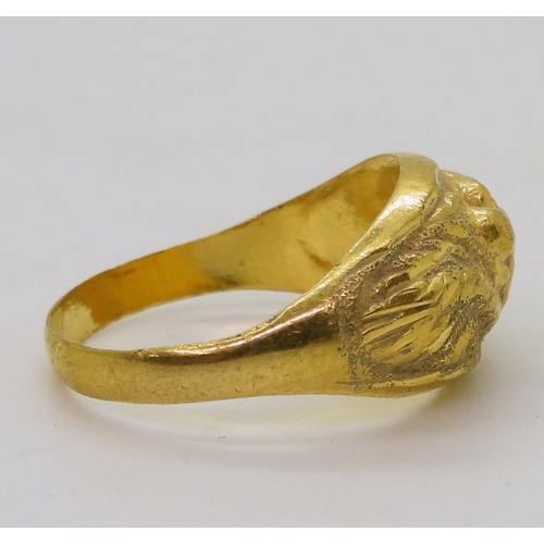 A Chinese dragon ring, stamped 96.5%, size U1/2, weight 3.8gms